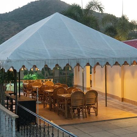 Udai Nature Valley Resort - A Peace Full Farmhouse Resort Udaipur Ngoại thất bức ảnh
