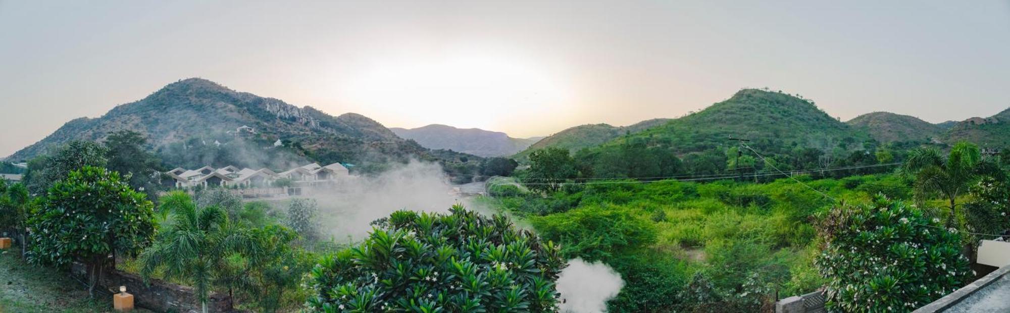 Udai Nature Valley Resort - A Peace Full Farmhouse Resort Udaipur Ngoại thất bức ảnh