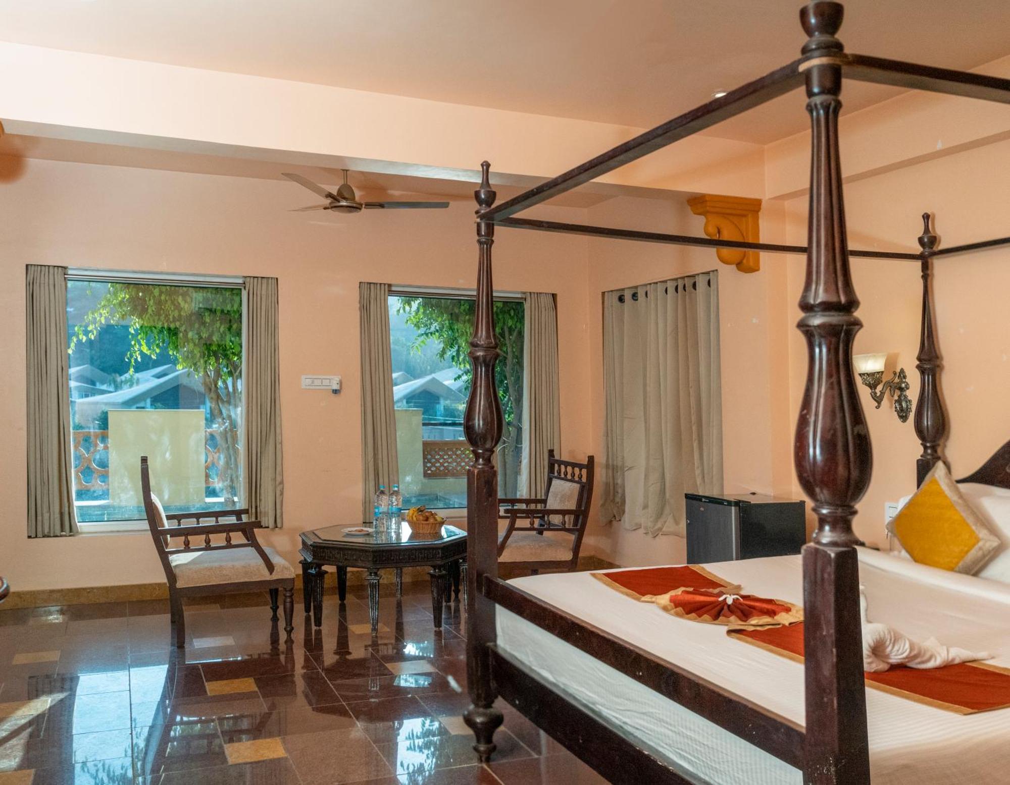 Udai Nature Valley Resort - A Peace Full Farmhouse Resort Udaipur Ngoại thất bức ảnh